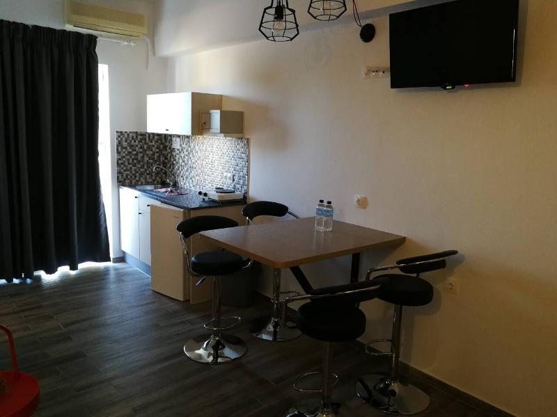 Pefkos View Suites & Maisonette Pefki  ภายนอก รูปภาพ